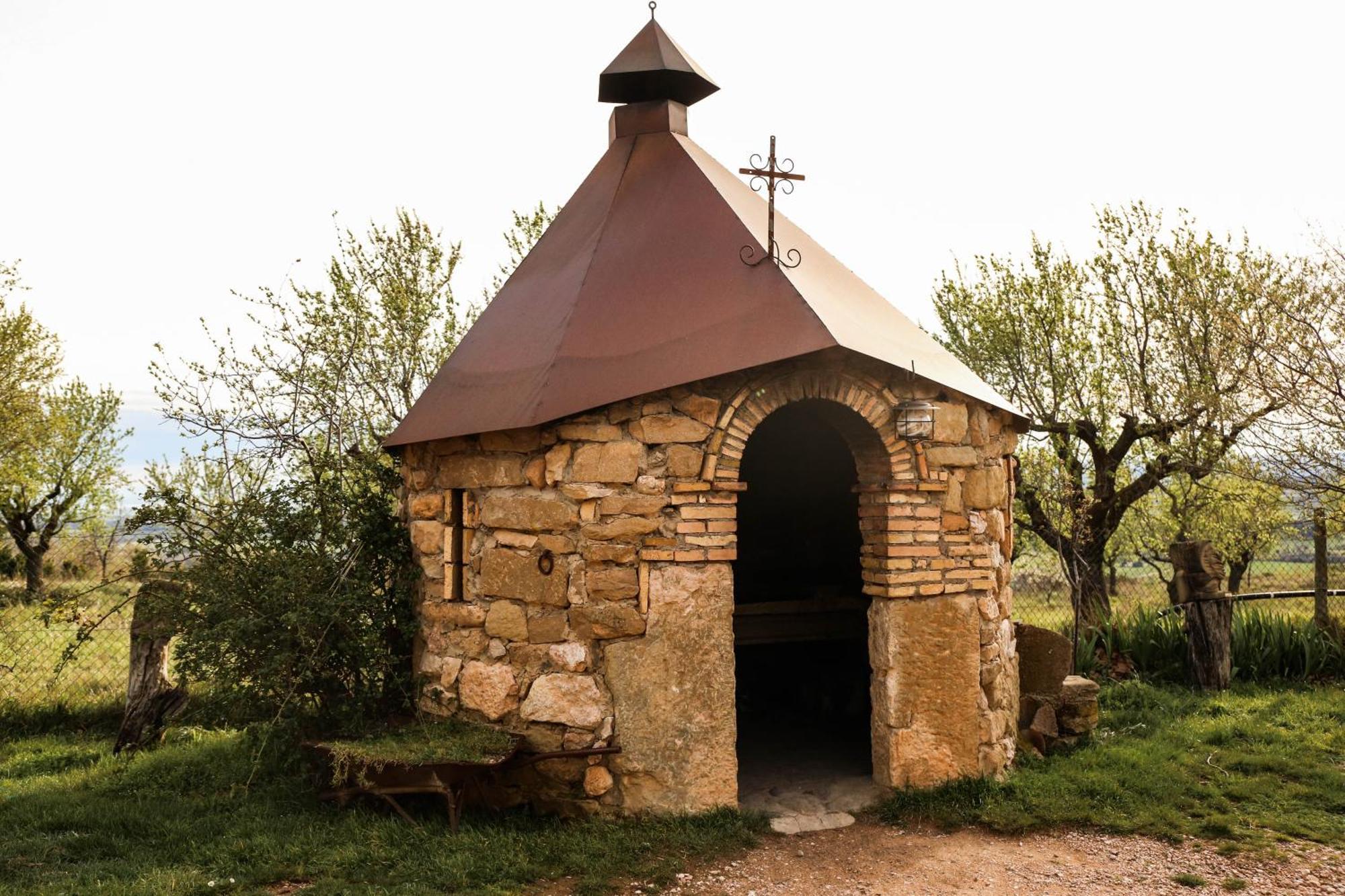 Camping Castillo De Loarre Exterior photo